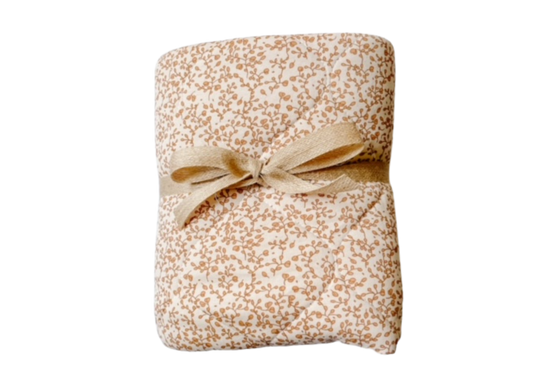 Quilted Blanket - Vintage Vines